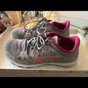 Ladies Nike Running Shoes